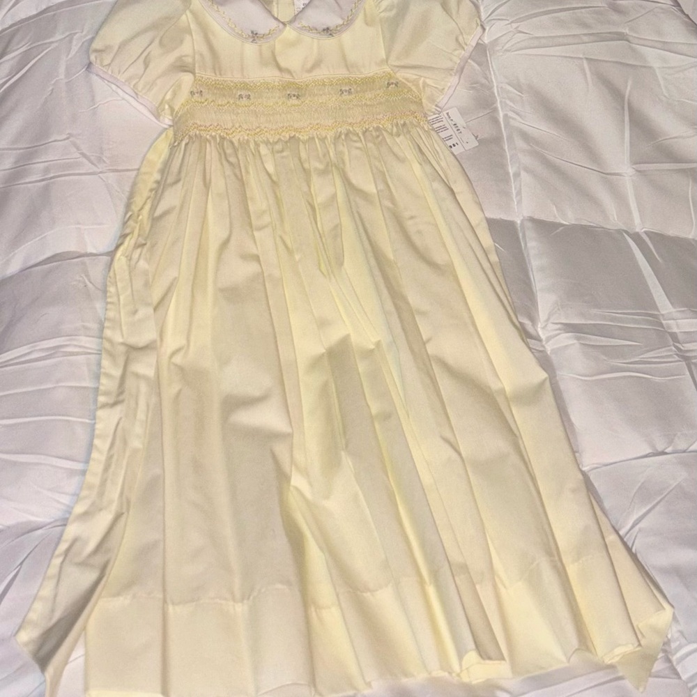 Elegant Girls' Pale Yellow Formal Dress with Smocked Bodice Heirloom Quality NWT - Picture 9 of 17